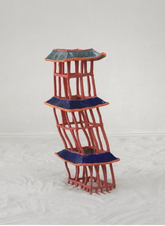 Shanti Shanti, 2023 - Keramik - 70 x 40 x 30 cm